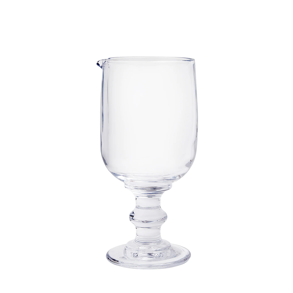 Cocktail Kingdom Aw Berry Wall Footed Mixing Glass 500ml na beloj pozadini