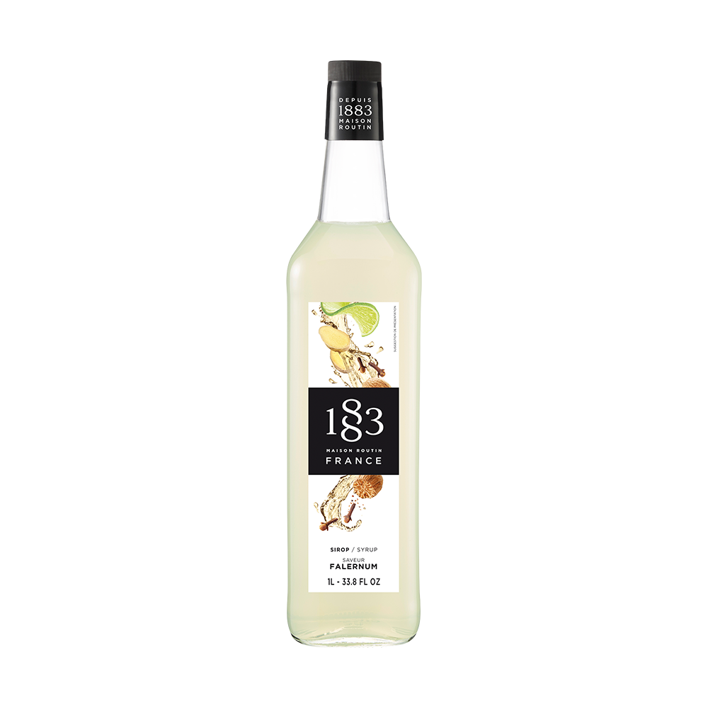 maison routin 1883 flaša sirupa ukusa falernum na beloj pozadini