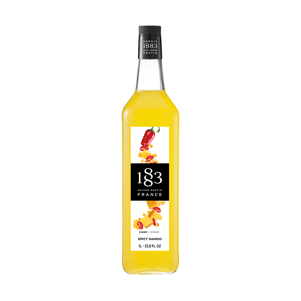 maison routin 1883 flaša sirupa ukusa spicy mango na beloj pozadini